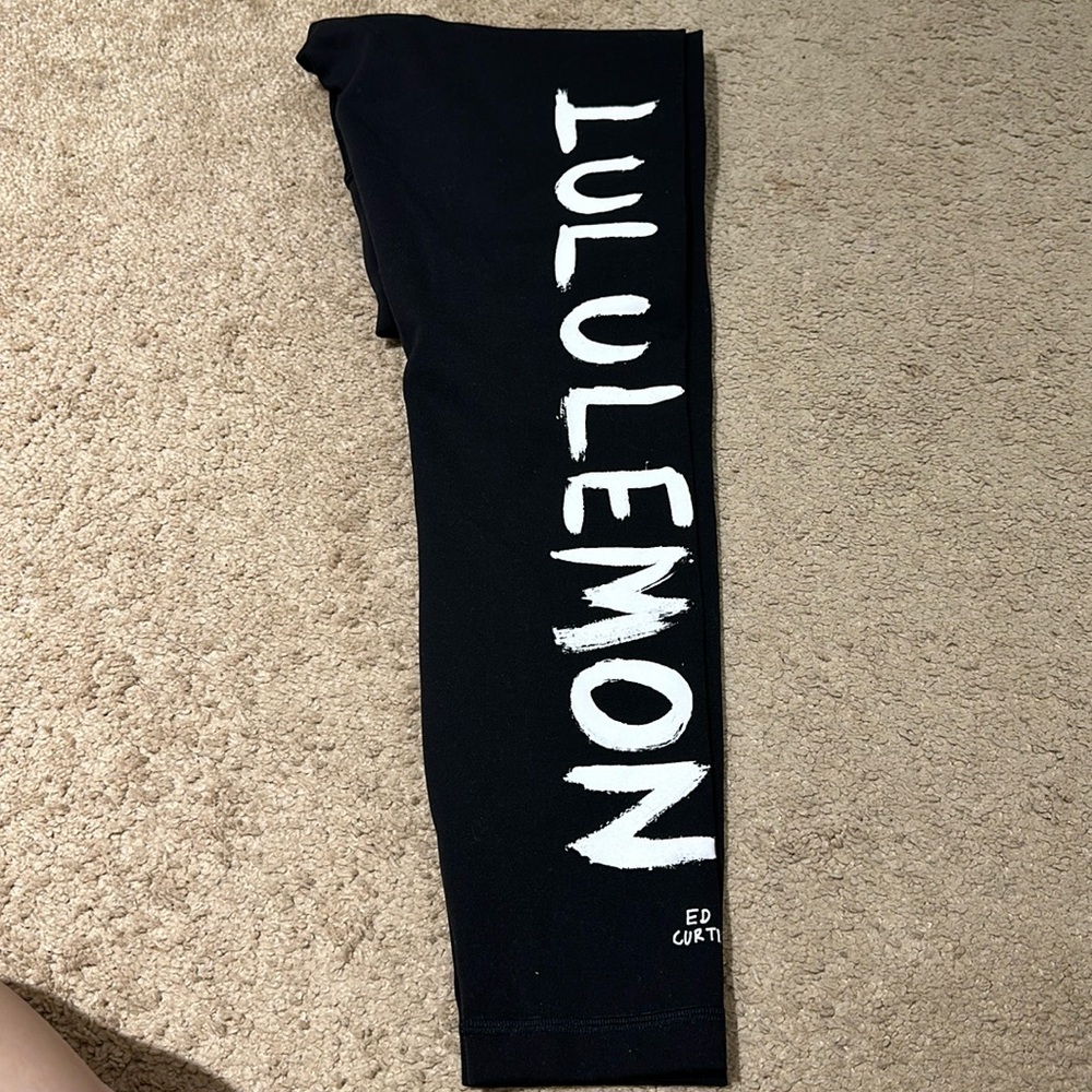 Lululemon clothing